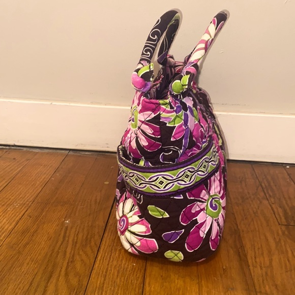 Authentic Vera Bradley Handbag And Matching Wallet in Purple Punch - Picture 6 of 17